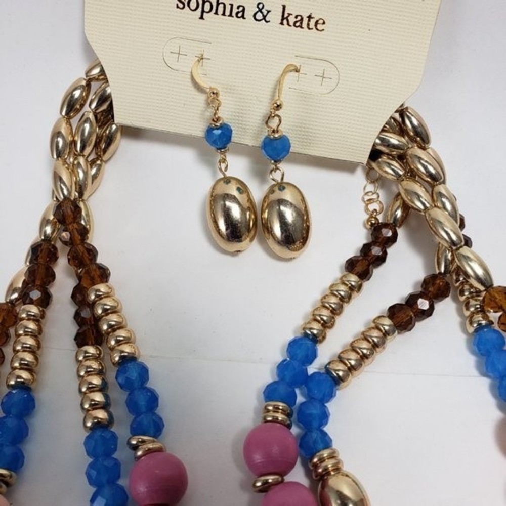 Multicolor Layered Beaded Necklace & Gold Drop Earrings – Statement Fashion Set - Picture 10 of 14